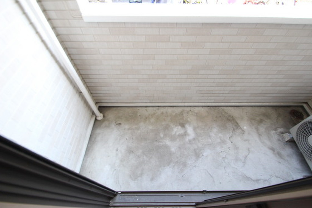 (7/28) バルコニー