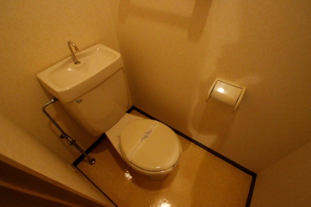 (5/18) ※別号室の写真を添付 (5/18) ※別号室の写真を添付