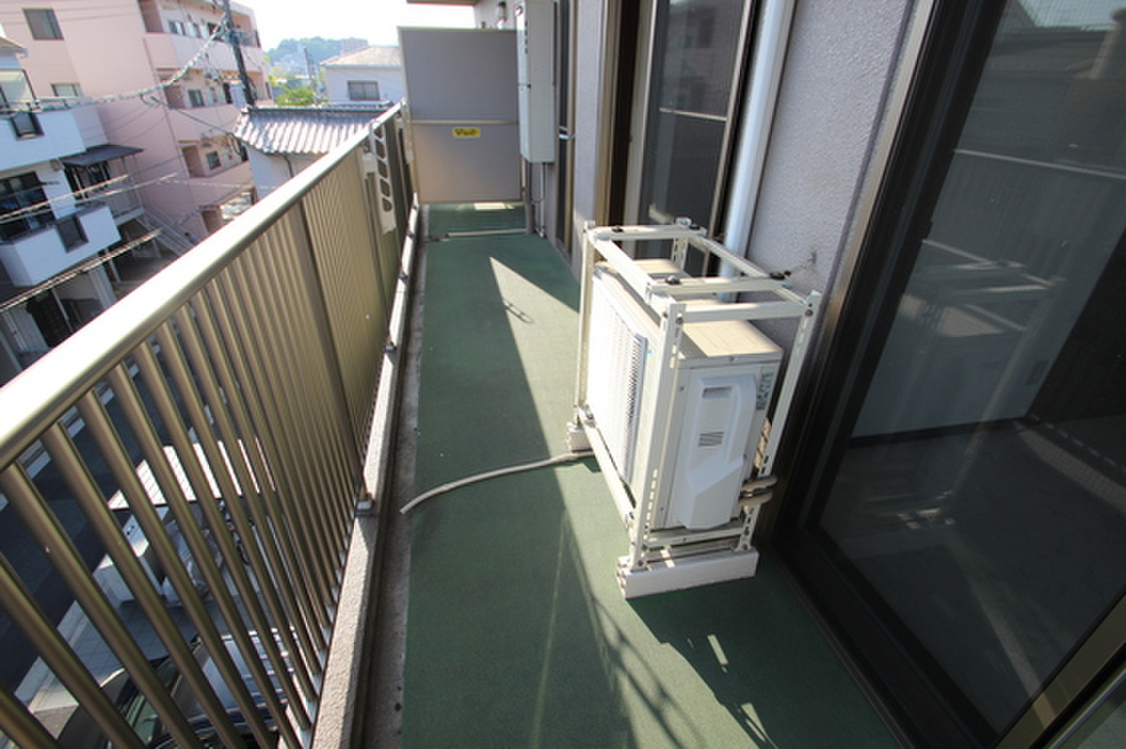 (12/19) バルコニー (12/19) バルコニー
