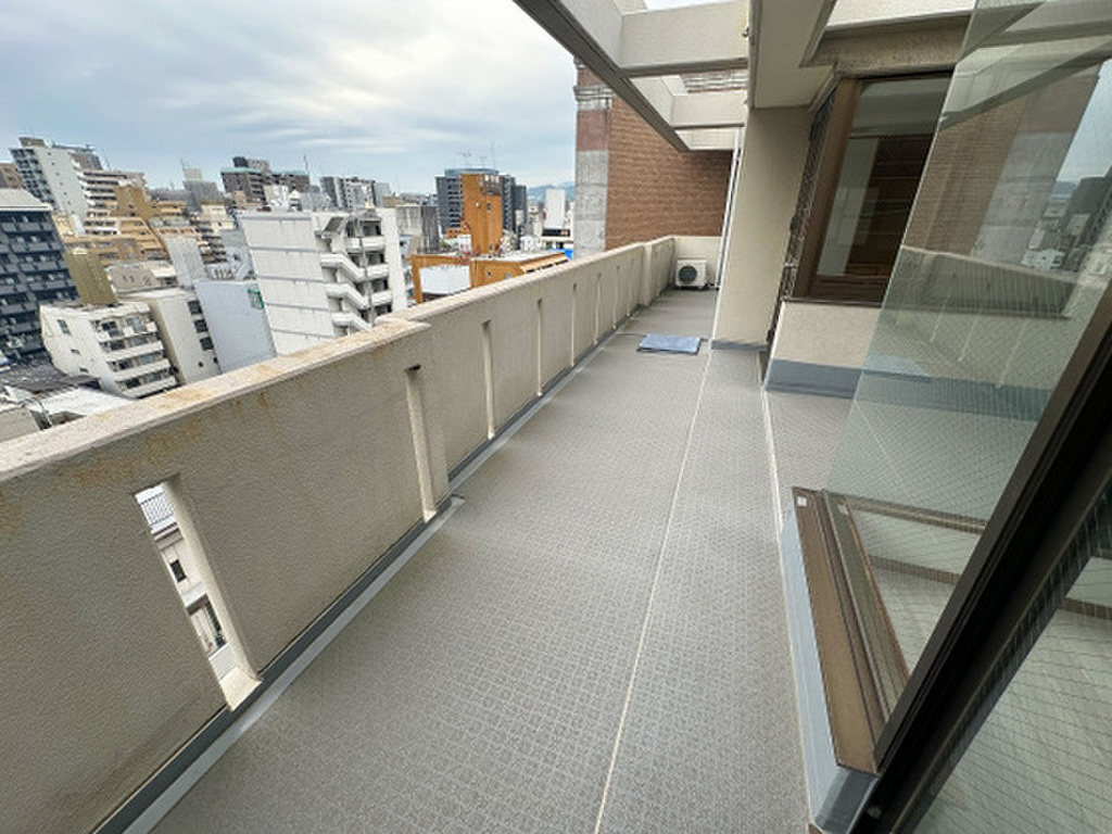(12/24) バルコニー