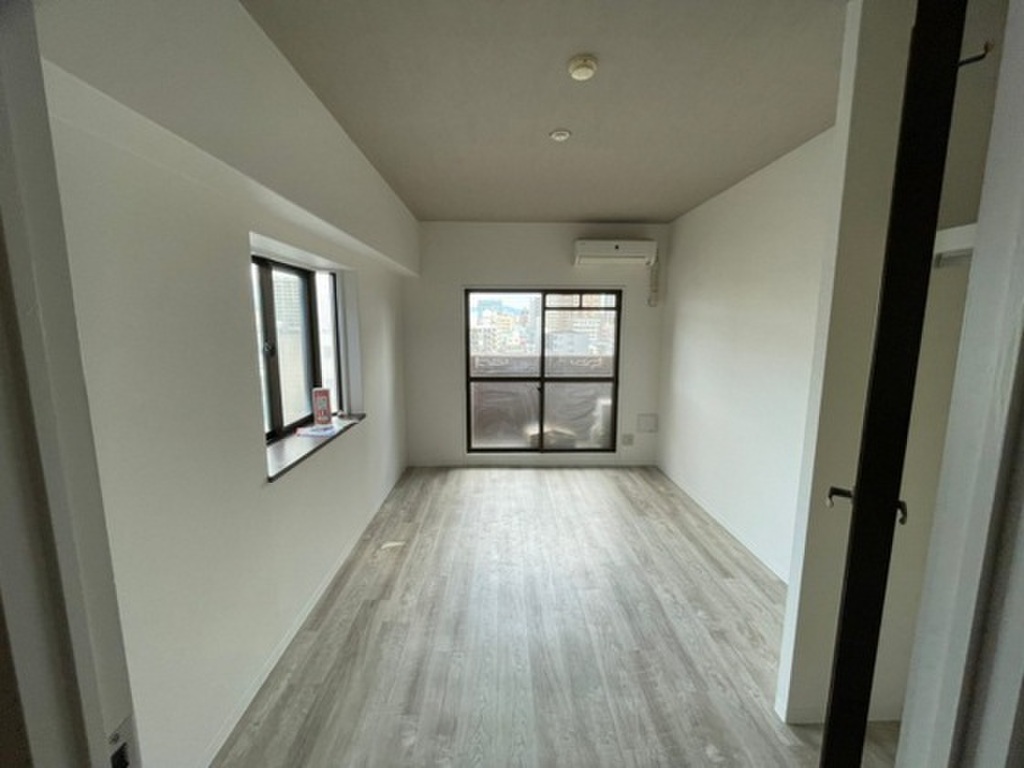 (2/21) 居室・リビング (2/21) 居室・リビング