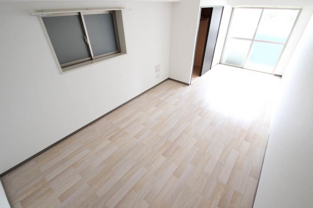 (8/23) ※別部屋の写真です (8/23) ※別部屋の写真です