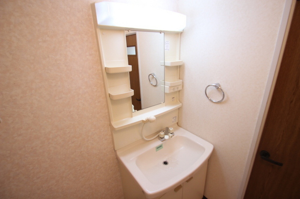 (8/23) 洗面所 (8/23) 洗面所