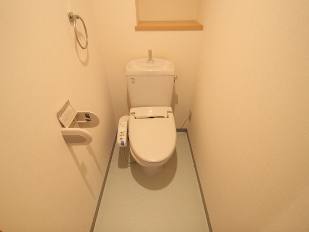 (5/21) ※別号室の写真です