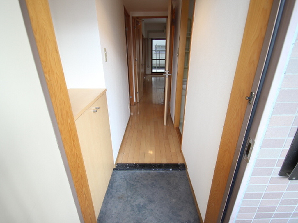 (8/21) ※別号室の写真です