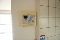 他部屋の写真を使用しております。