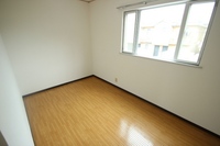 他部屋の写真を使用しております。