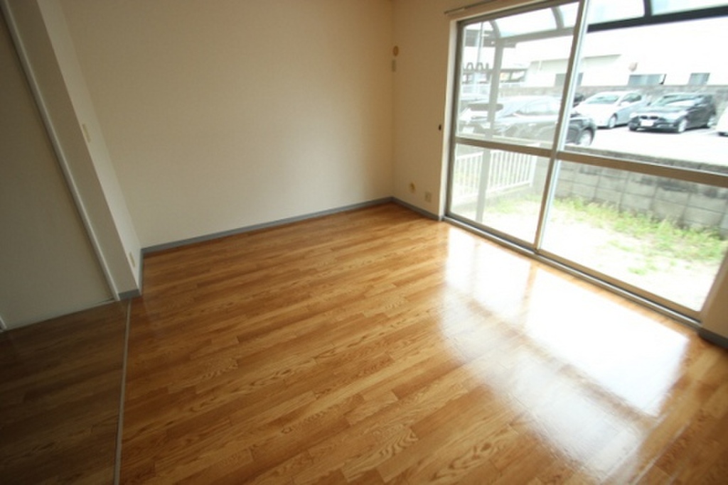 (2/21) 他部屋の写真を使用しております。