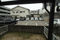 他部屋の写真を使用しております。