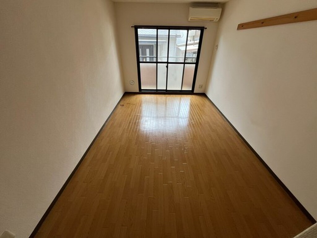 (5/20) ※別部屋の写真です (5/20) ※別部屋の写真です