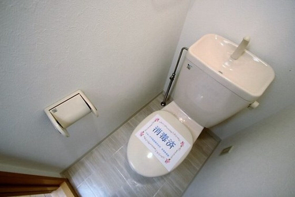 (8/20) ※別部屋の写真です (8/20) ※別部屋の写真です