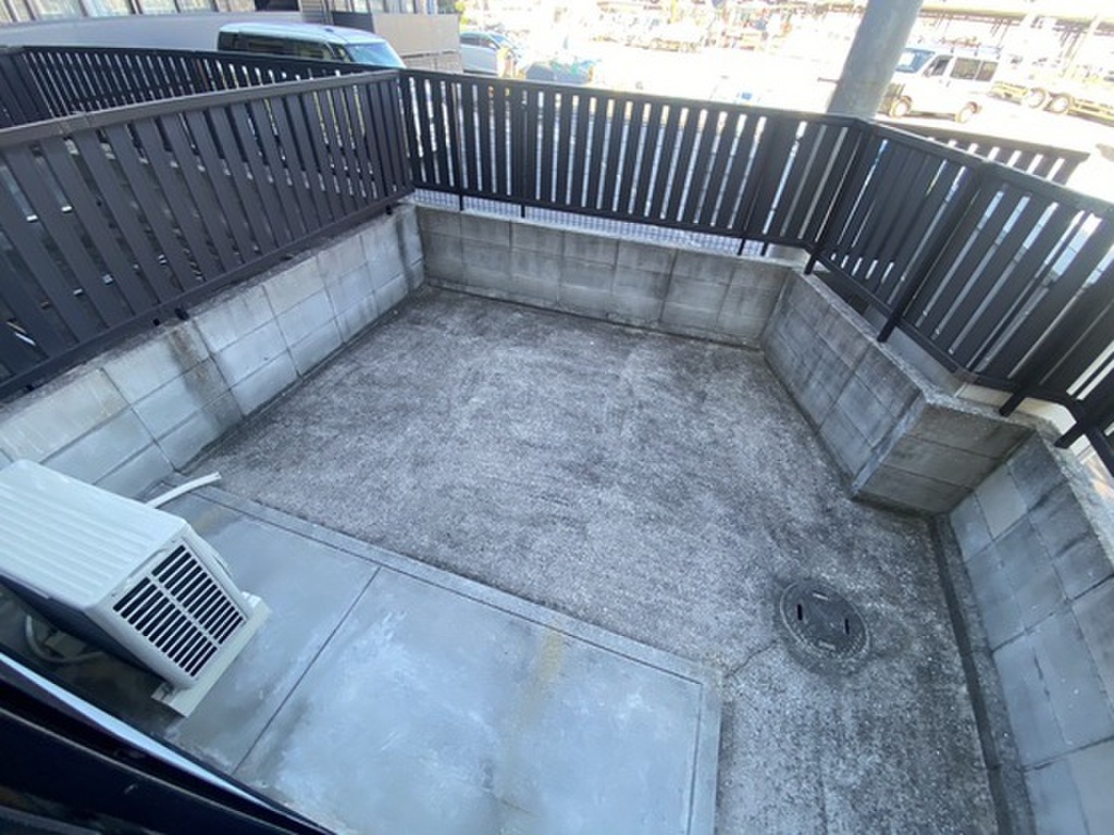 (12/21) バルコニー (12/21) バルコニー