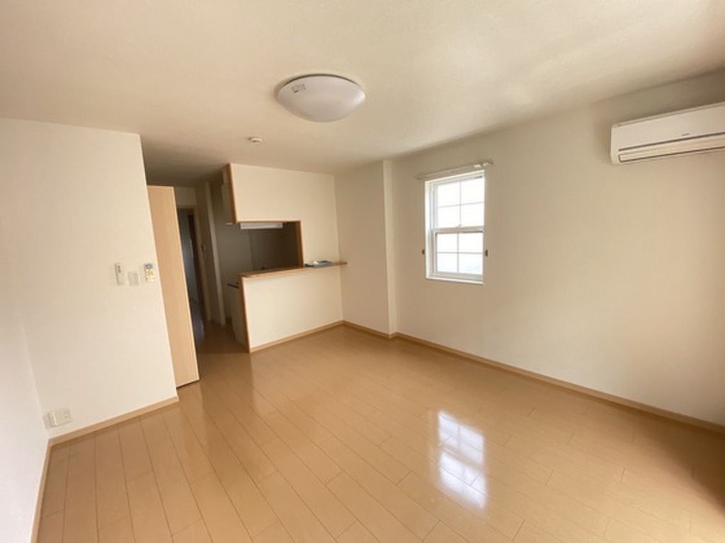 (2/23) 居室・リビング (2/23) 居室・リビング