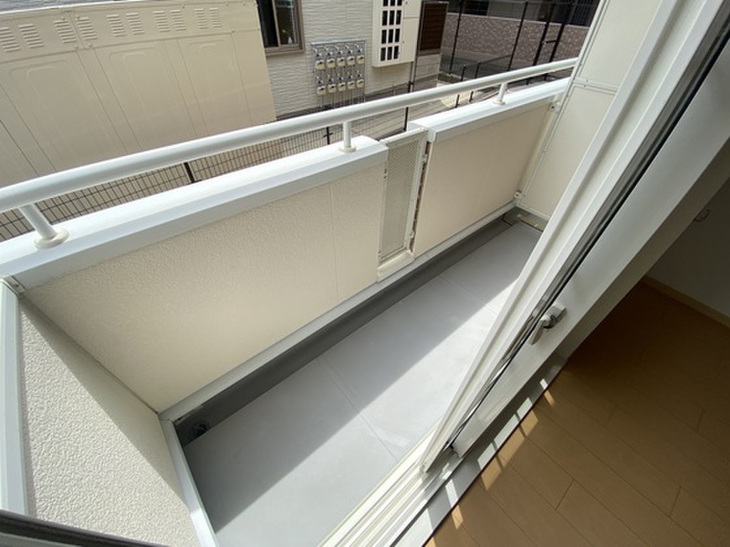 (8/23) バルコニー (8/23) バルコニー