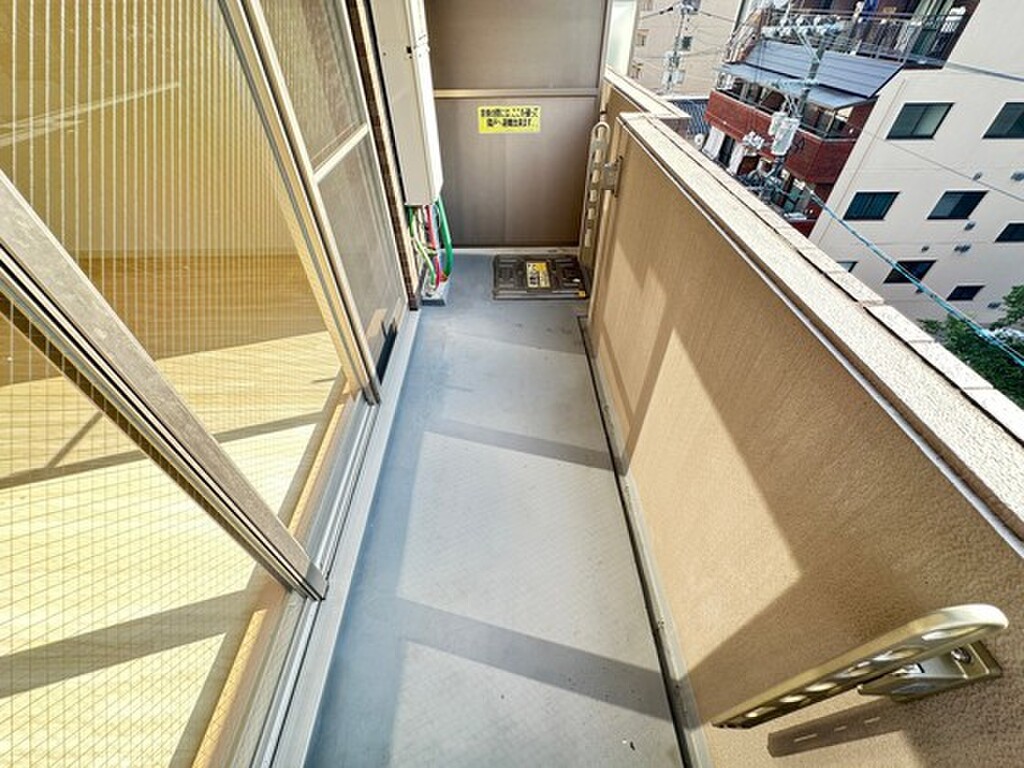 (12/24) バルコニー (12/24) バルコニー