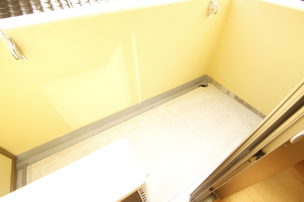 (11/26) バルコニー