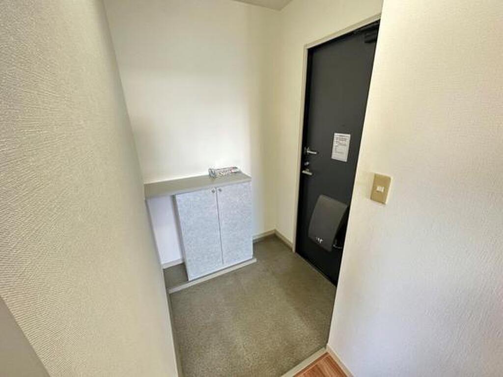 (10/18) 玄関 (10/18) 玄関