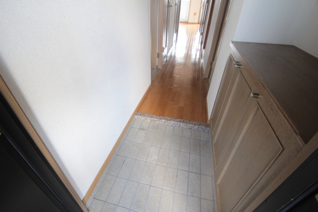 (13/24) 玄関 (13/24) 玄関