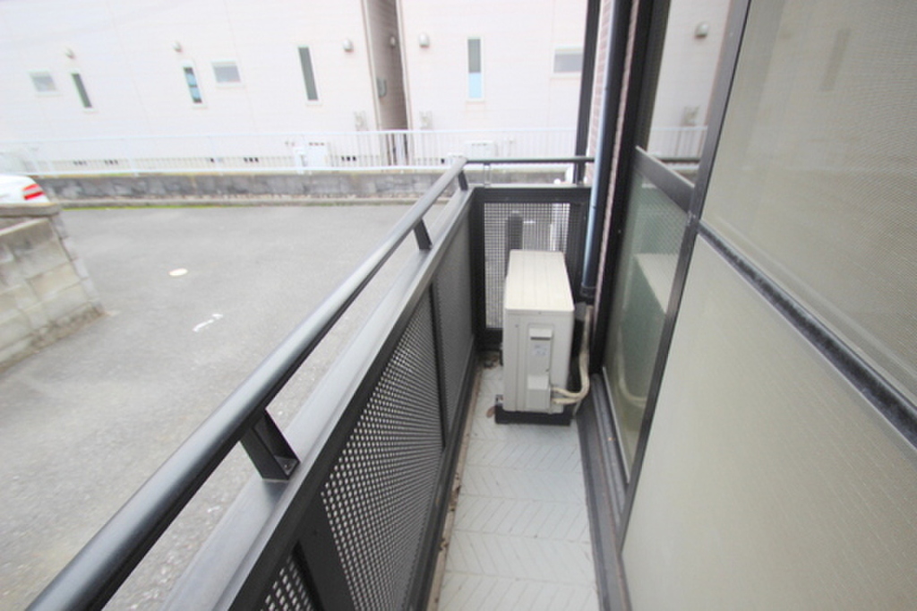 (13/21) バルコニー (13/21) バルコニー