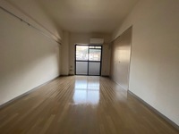 アベニュー牛田新町