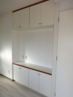 ※写真は別号室です