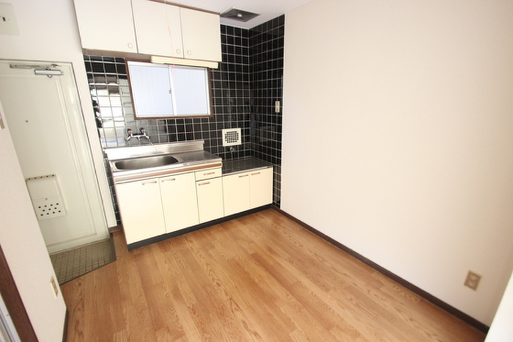 (3/17) ※別部屋の写真です