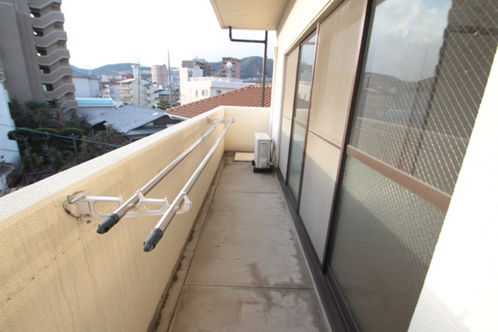 (17/24) バルコニー