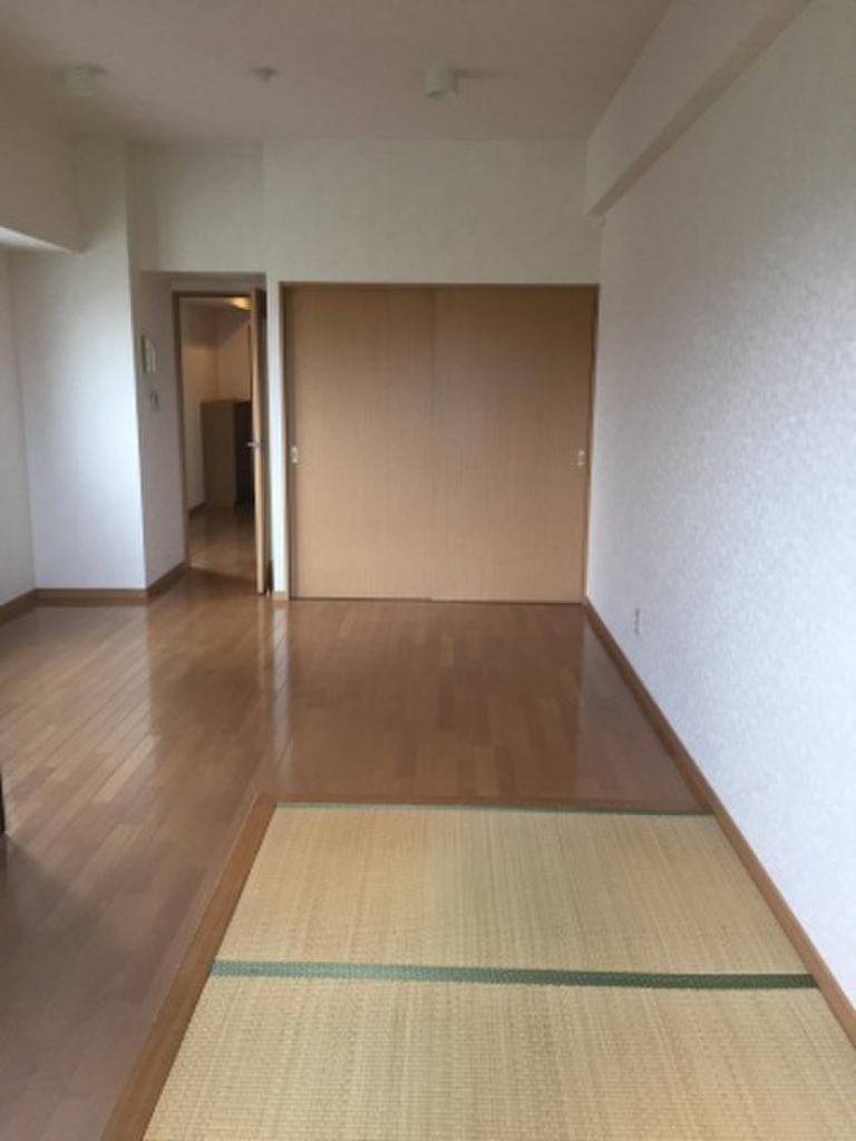 (2/24) 居室・リビング