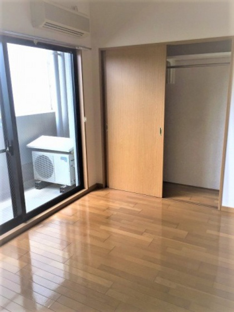 (2/24) 居室・リビング (2/24) 居室・リビング