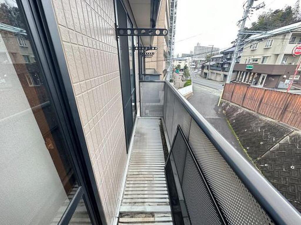 (13/25) バルコニー (13/25) バルコニー