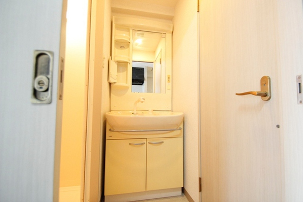 (6/27) 嬉しい独立洗面所 (6/27) 嬉しい独立洗面所