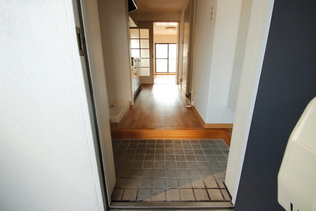 (9/27) 玄関 (9/27) 玄関