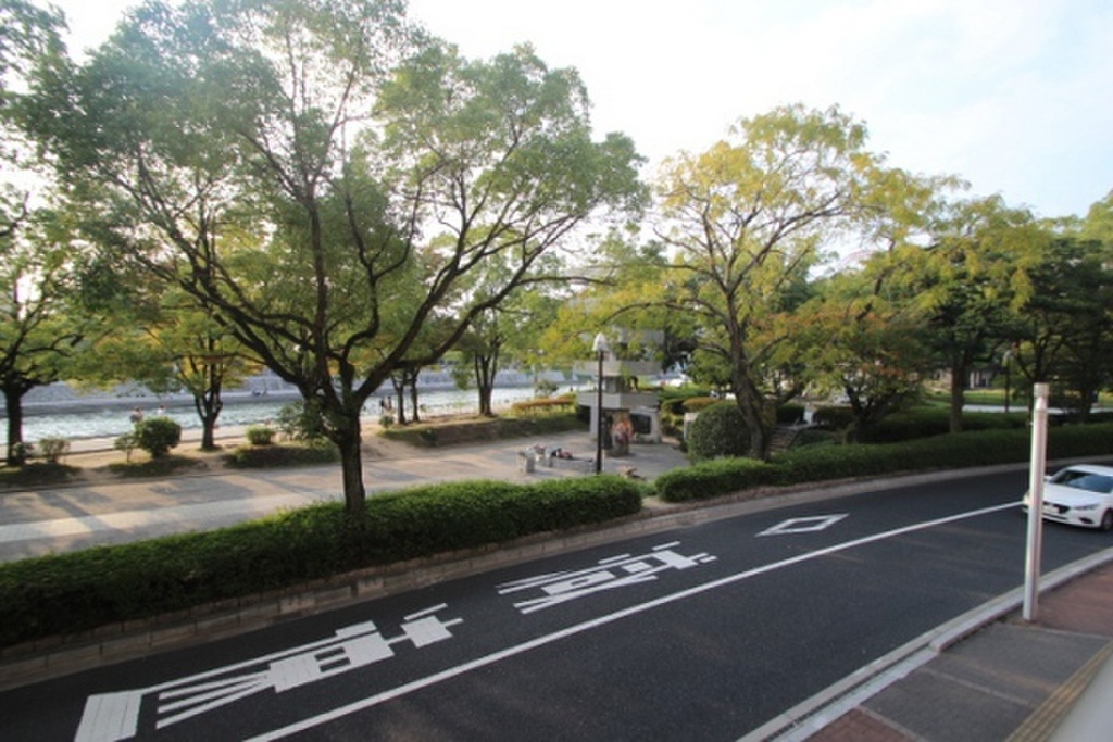 (13/21) ※別号室の写真です