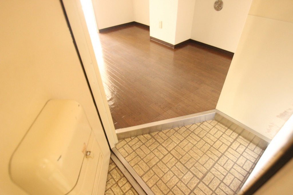 (7/23) 玄関 (7/23) 玄関