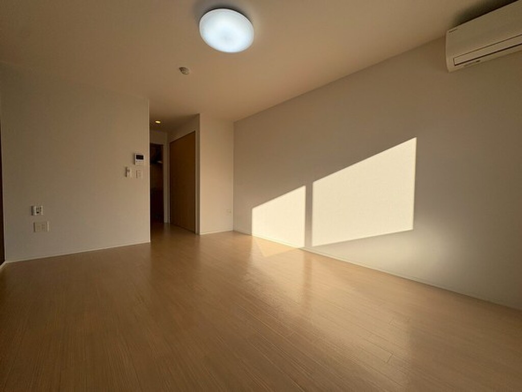 (4/22) 居室・リビング (4/22) 居室・リビング