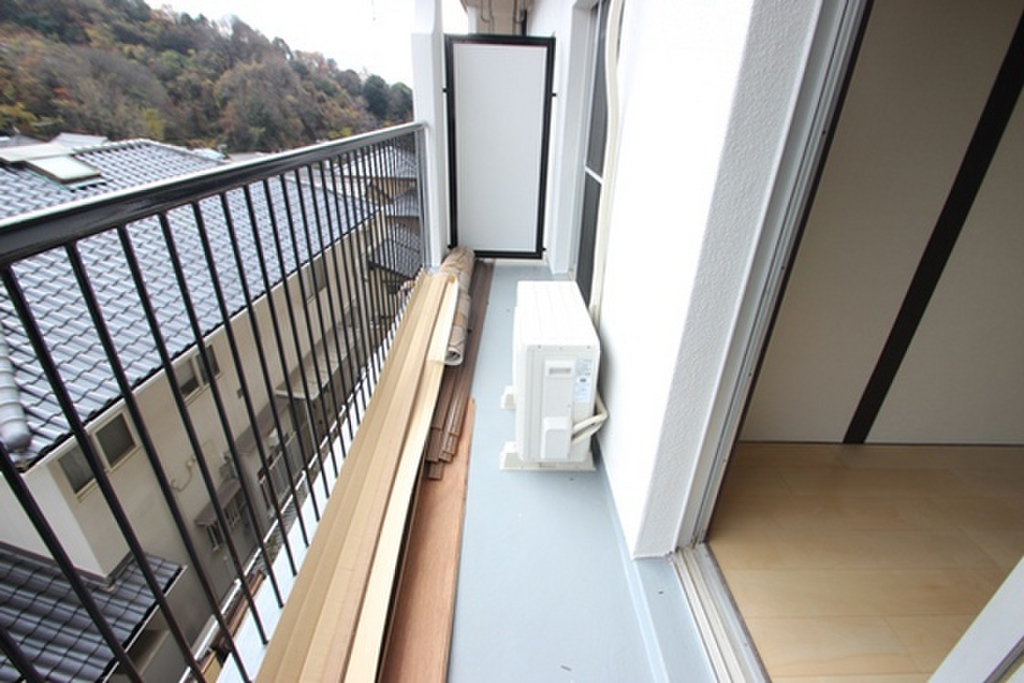 (11/20) バルコニー (11/20) バルコニー