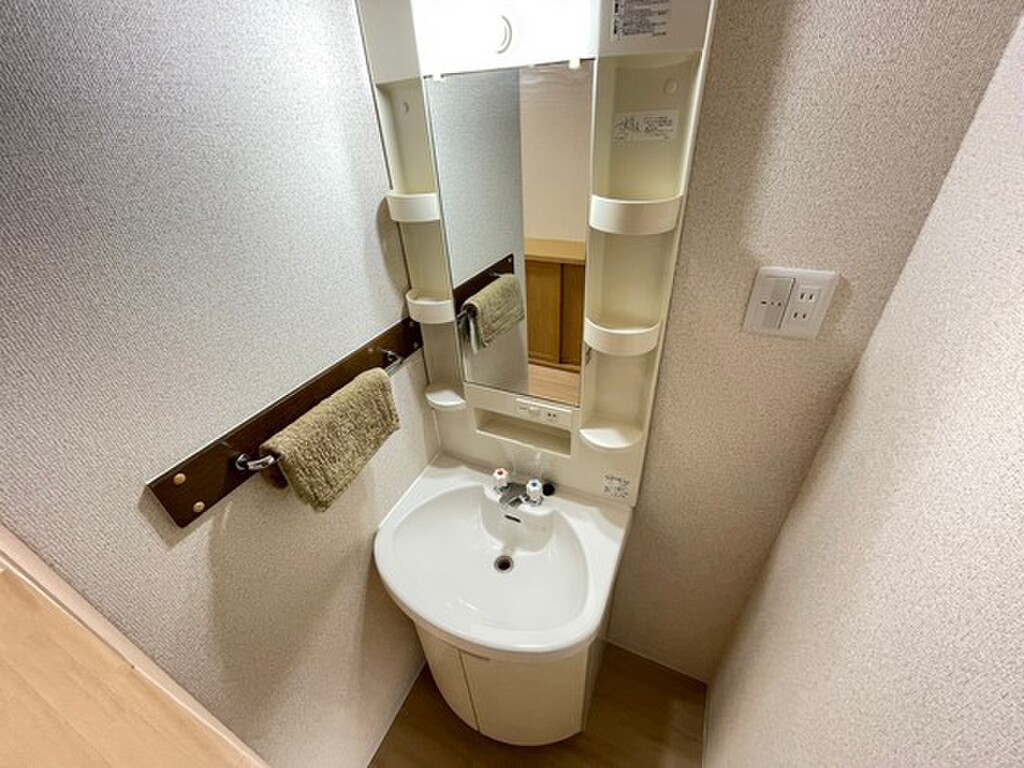 (7/22) 洗面所 (7/22) 洗面所