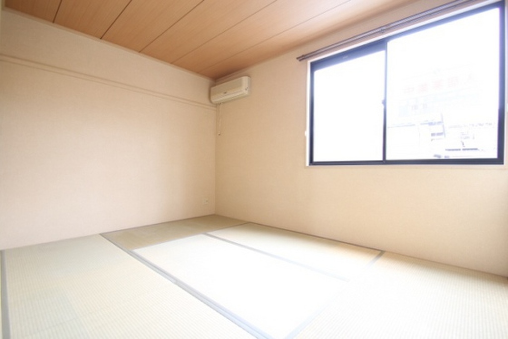 (8/24) ※別号室 (8/24) ※別号室