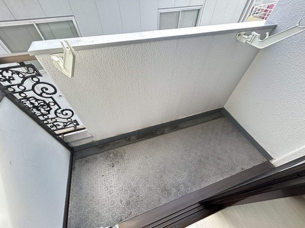 (12/20) バルコニー (12/20) バルコニー