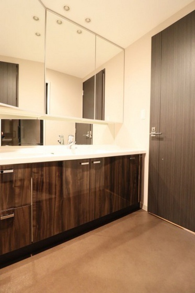 (6/21) 洗面所 (6/21) 洗面所