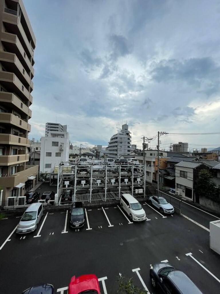 (13/18) 眺望 (13/18) 眺望