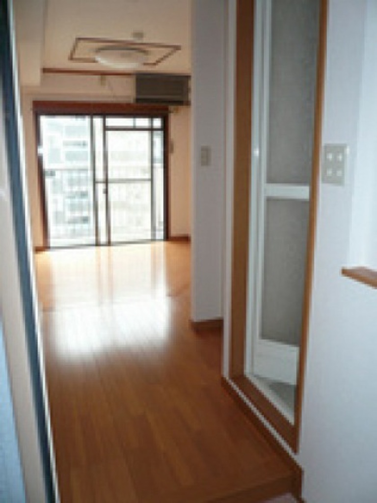 (2/6) 居室・リビング (2/6) 居室・リビング