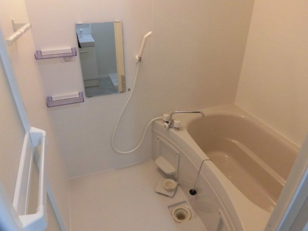 (4/18) バス (4/18) バス