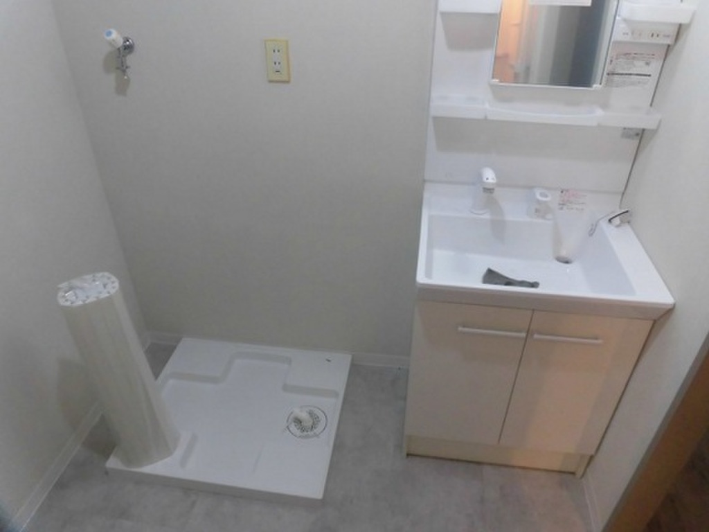 (6/18) 洗面所 (6/18) 洗面所