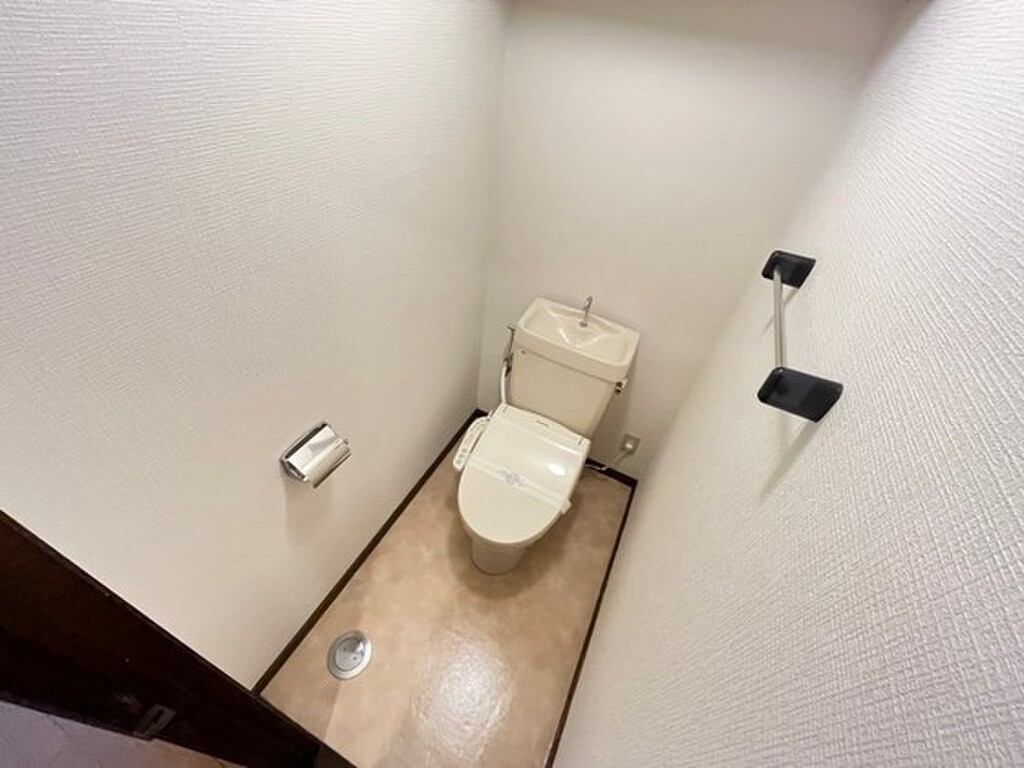 (5/22) トイレ (5/22) トイレ