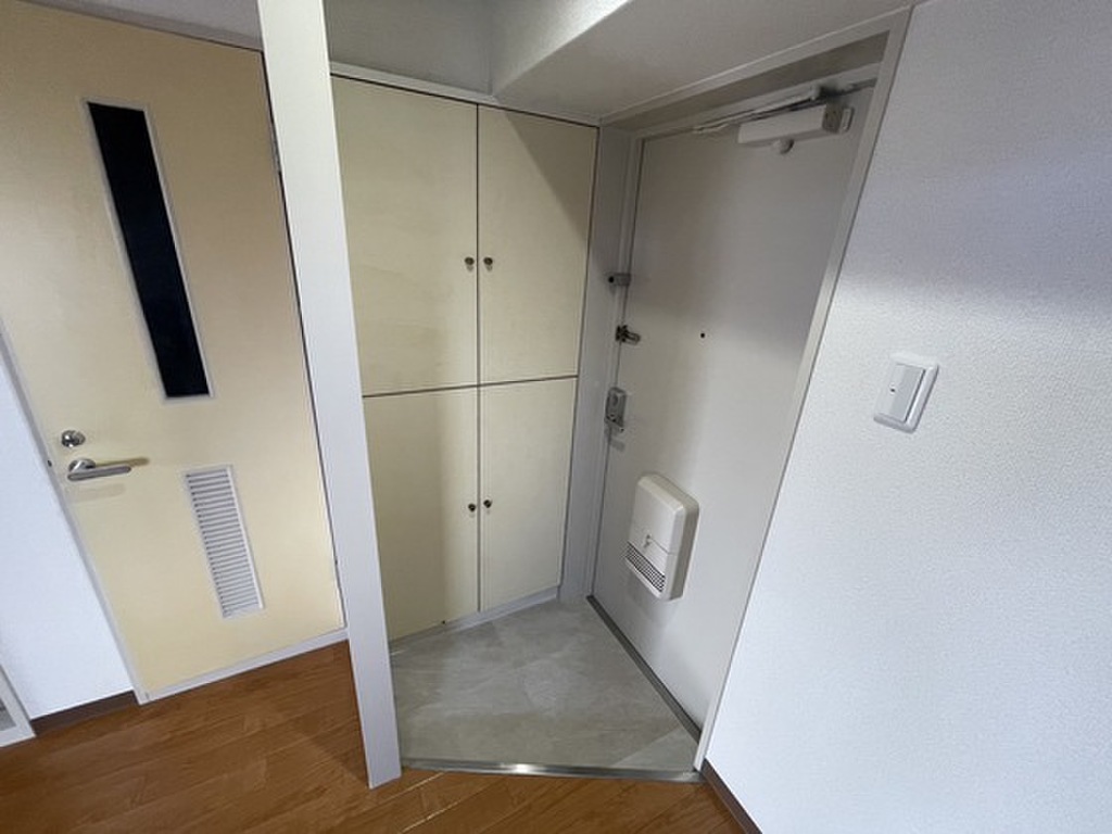 (10/21) 玄関 (10/21) 玄関