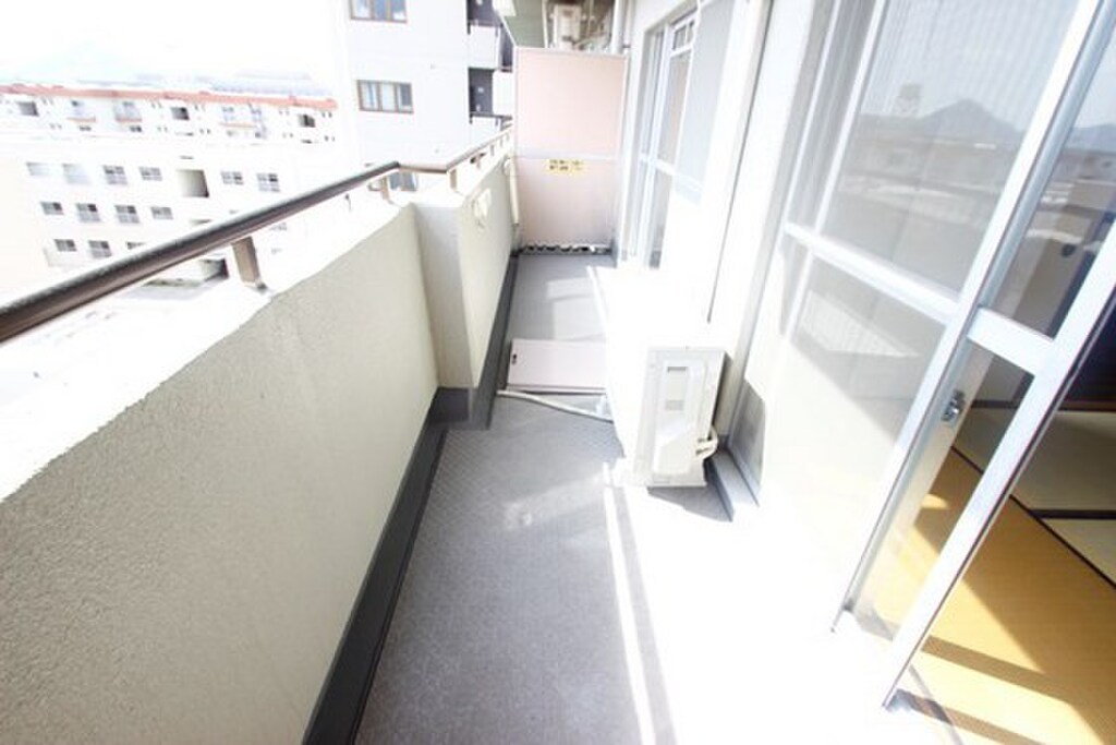 (12/24) バルコニー