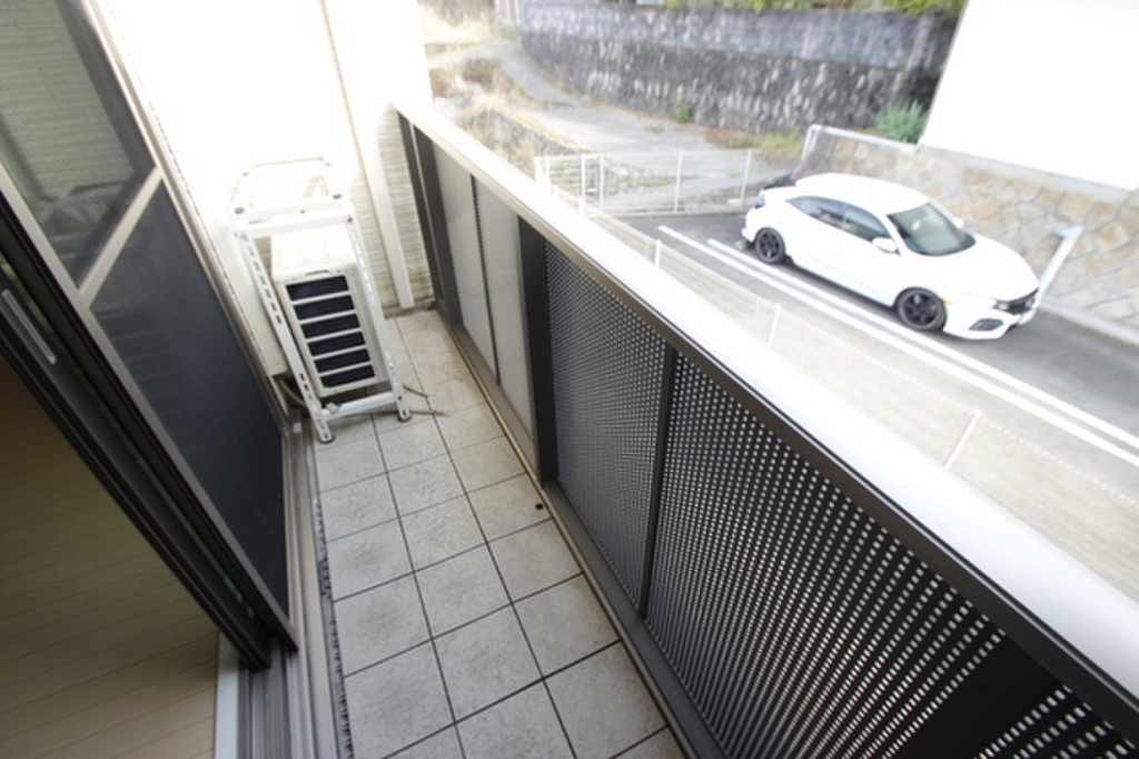 (4/22) バルコニー (4/22) バルコニー