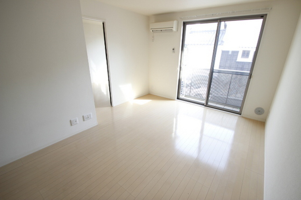 (6/22) 居室・リビング (6/22) 居室・リビング