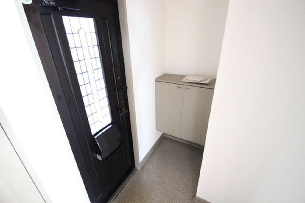 (12/21) 玄関 (12/21) 玄関